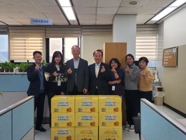 양주시 드림스타트팀, 국민건강보험공단 양주지사서 ‘하늘반창고 육아용품 상자’ 지원받아 취약계층 전달
