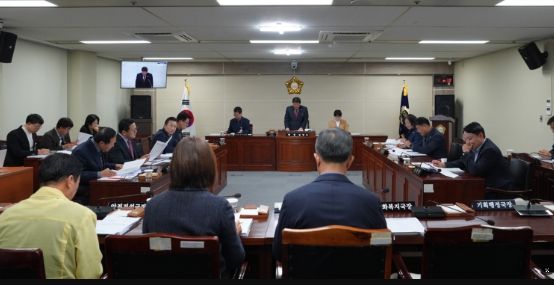 11월 제2차 정례의원간담회 개최