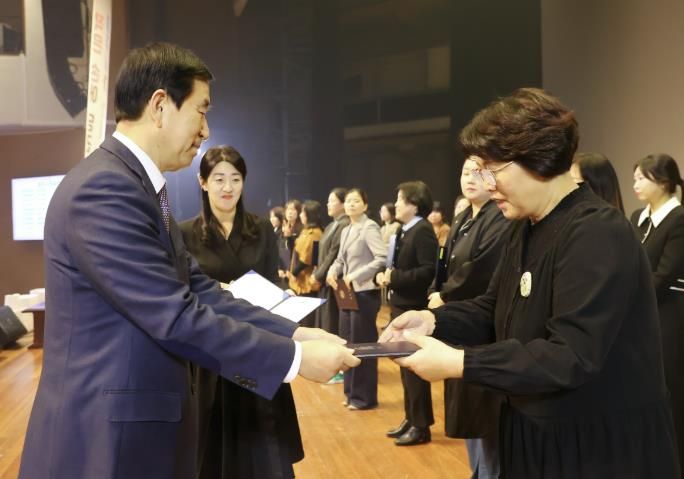 충주시, 2025 보육인대회 성료