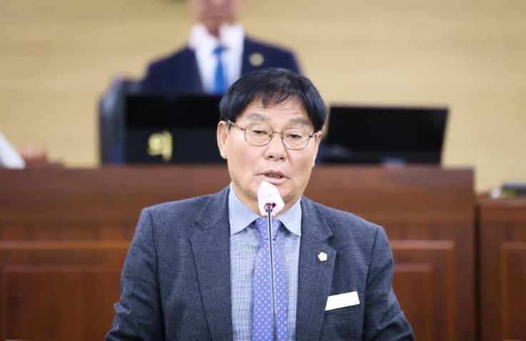 청양군의회 윤일묵 의원, 파크골프 활성화 방안을 위한 5분발언