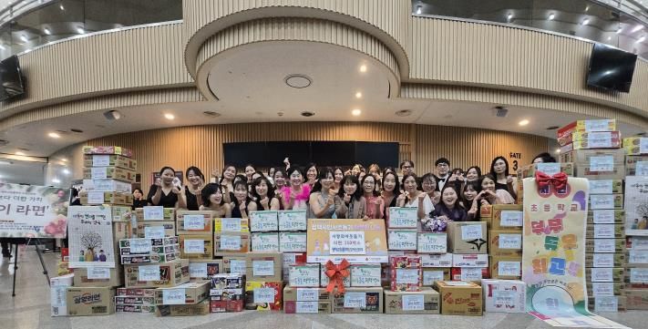 평택교원플루트오케스트라, 라면 140박스로 지역사회 온기 전해