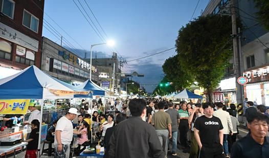 광주광역시 남구, 군분로 야시장 12만여명 찾았다