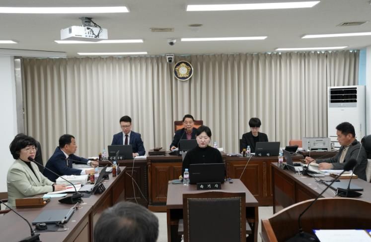대전 중구의회 행정자치위원회, 2025년도 행정사무감사 1일차