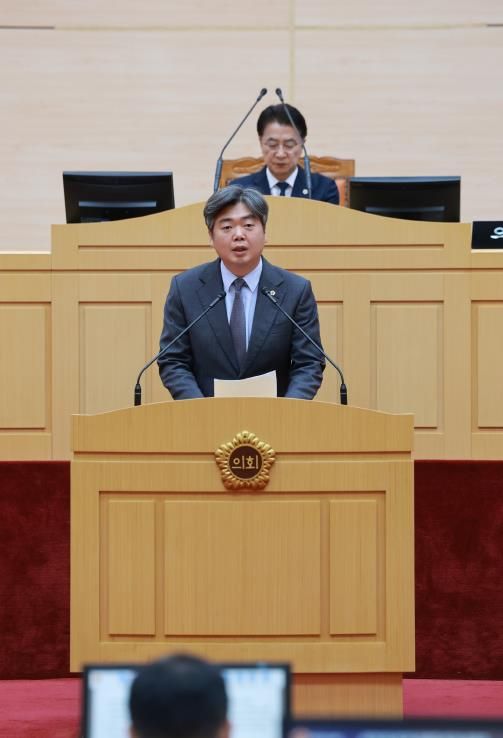 본회의 5분자유발언 중인 박원종 전남도의원