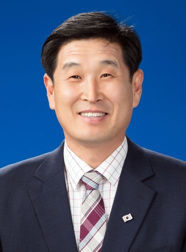 김영길 의원