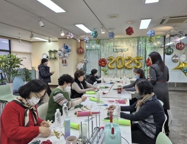 시흥시 대야ㆍ신천동, 어르신 위한 '훈훈한 연말 특강' 운영