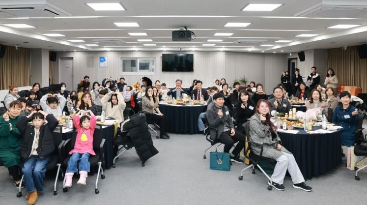 지난 16일 유성구청 대회의실에서 진행된 ‘2025년 드림스타트 성과공유회’