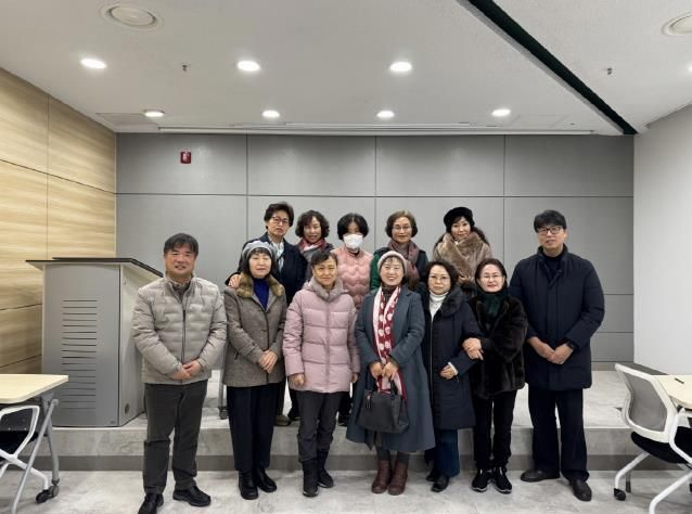 포천시도서관, 2025년 경기은빛독서나눔이 사업 활동보고회 개최