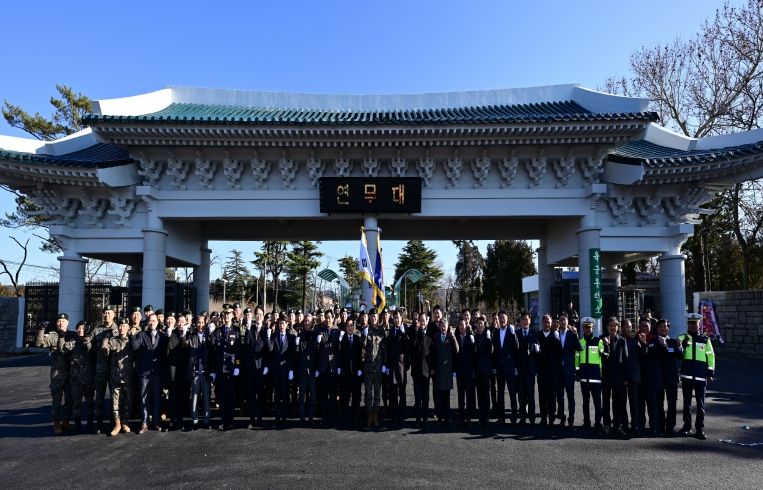 육군훈련소 연무문 준공식