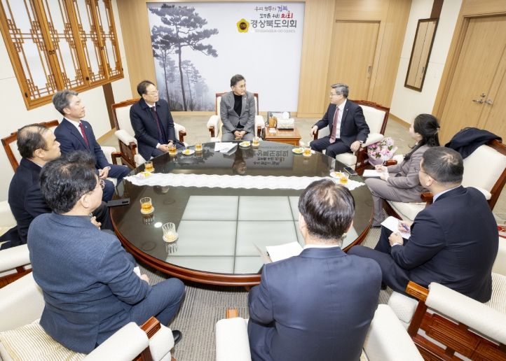 진일표 주부산 중국총영사와 교류협력 및투자유치 협력방안 논의