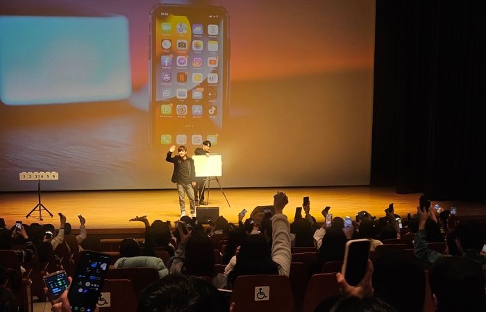 속초문화관광재단, 마술사 최현우 초청 강연 성황리에 마무리