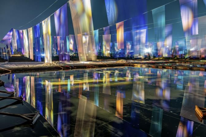 갯골축제 공연무대가 펼쳐지는 염전 모습