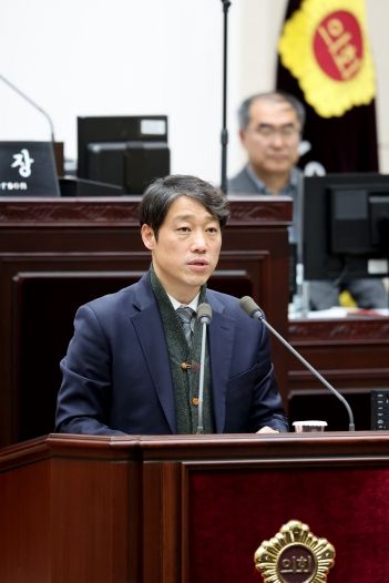 인천시의회 이용창 교육위원장, 교원‧교직원 처우 개선 요청