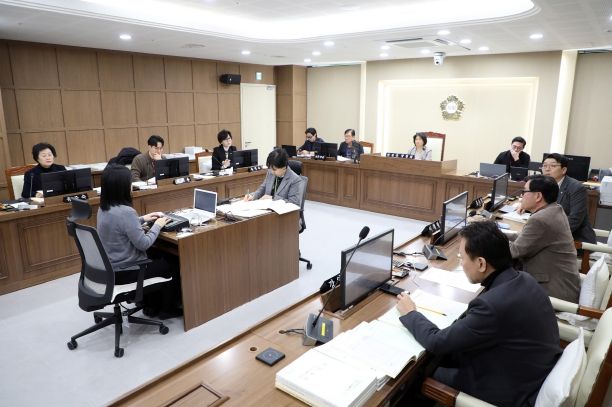 수원특례시의회 기획경제위원회, 2026년 주요업무 추진계획 보고 청취