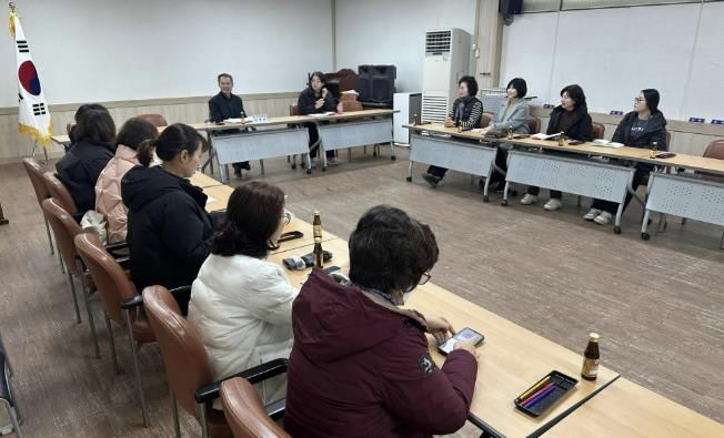 홍성군 갈산면, 복지가교 역할 '생활지원사'와 간담회 개최