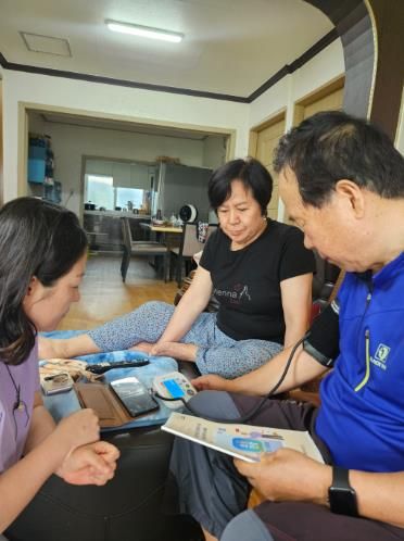 광양시, AI·IoT 기반 '65세 이상 어르신 건강관리사업' 참여자 모집