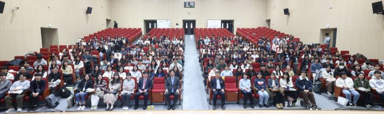 ‘초등 신규 임용(예정) 교사’ 대상 강연