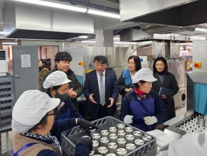 설 명절 맞이 자활근로사업단 방문 모습