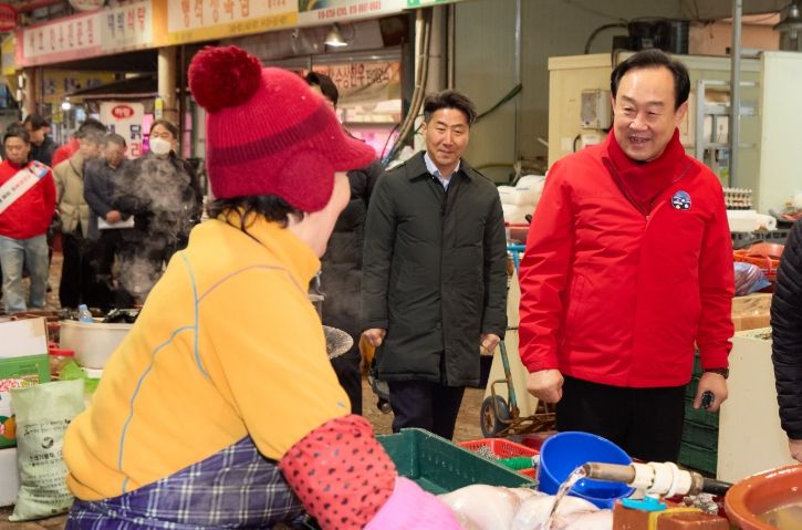 통영시, 설 명절 맞이 전통시장 방문