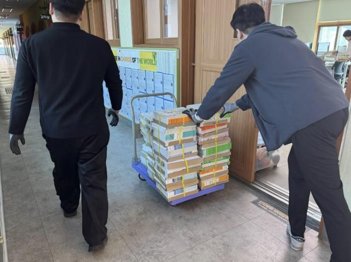 동두천양주교육지원청, 신설학교·소규모 초등학교 교과용도서 배부 지원 실시