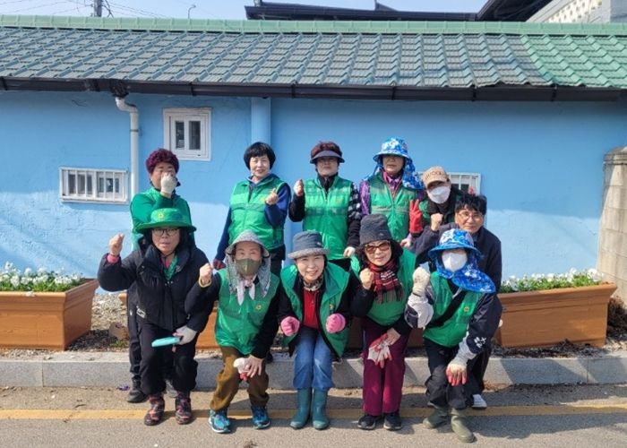 평택시 진위면 새봄맞이 봄꽃 심기