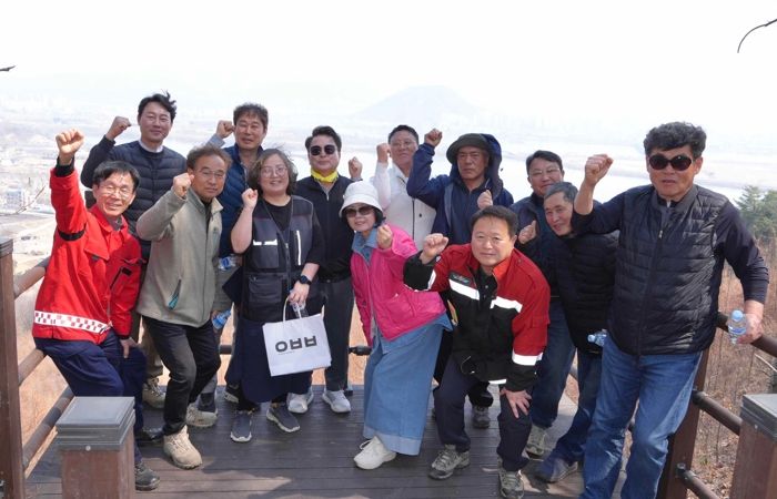 육동한 춘천시장 장군봉 등산로 현장점검