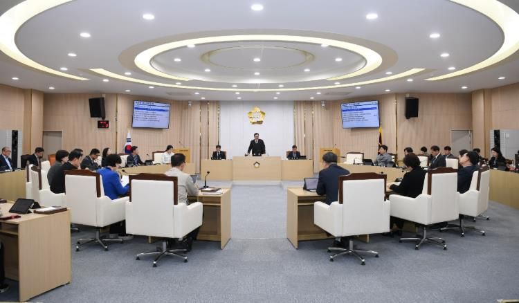 광산구의회, 제303회 임시회 폐회…4년 여정 마침표