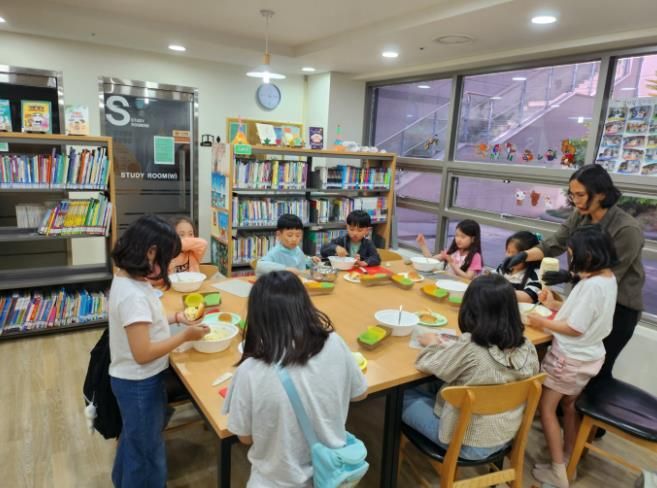 작은도서관 지원 사진