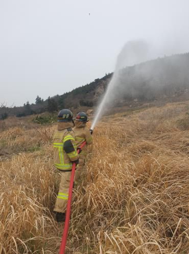 신안소방서 “봄철 산불 예방을 위한 ‘예비주수의 날’ 운영”