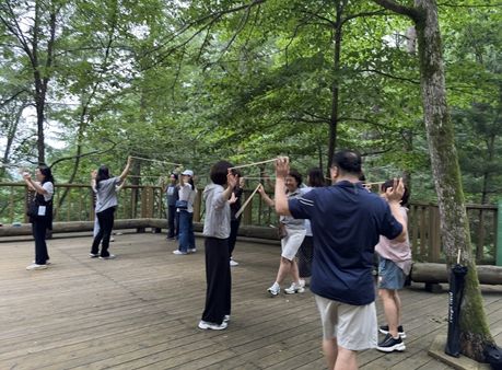 심리회복 캠프 참여자의 야외 산림치유 프로그램(리듬케어) 활동