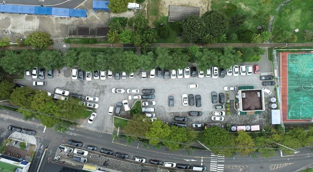 의암공원 주차장 전경