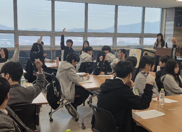 결이음교육과정 ‘미술 같이 수업’ 진행