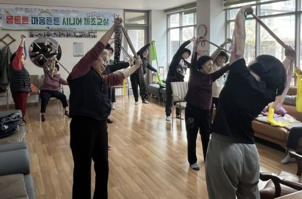 수원시 장안구 율천동, 어르신 위한 몸튼튼 마음튼튼 '시니어체조교실' 운영